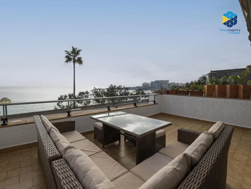 Antic 101 - Apartment in S'Illot overlooking the sea - Image 1