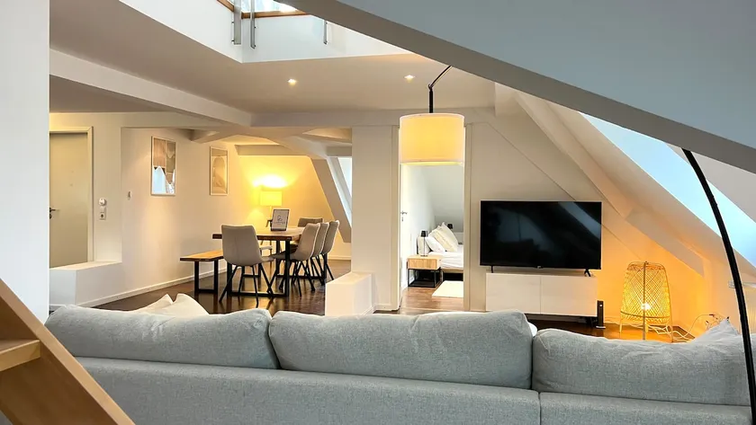 LudwigsHome: Central | 120 sqm | Air conditioning - Image 1