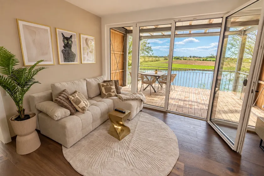Apartment with lake and old town views in Dinkelsbühl - Image 1