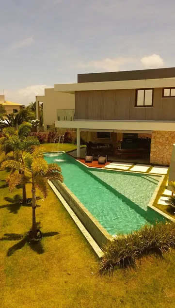 Duarte da Costa Mansion 8 en-suite rooms right on the sand - Image 1