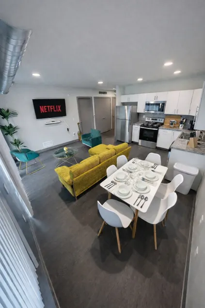Golden Fern Suite - Image 1