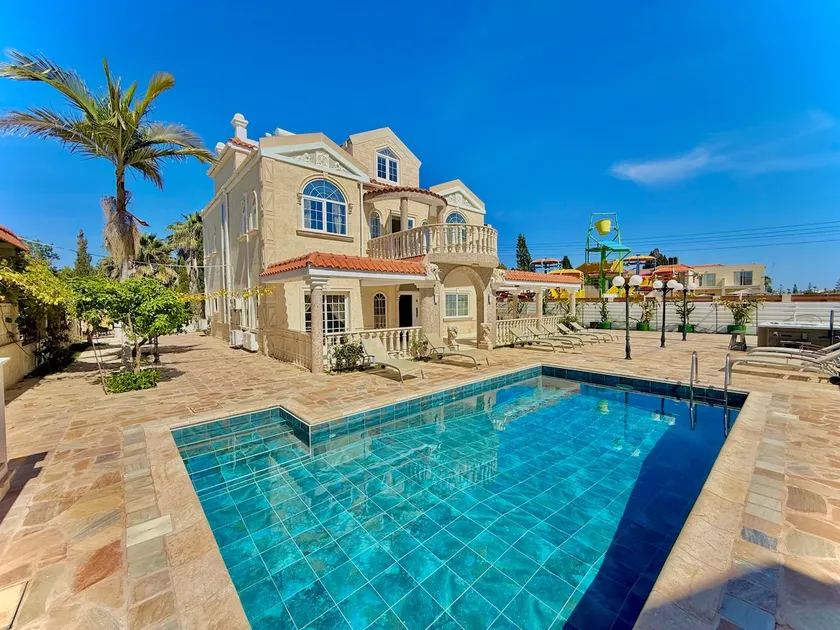 Sea front villa Natalia - Image 1