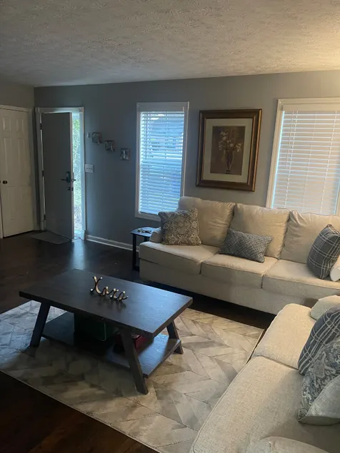 Mablewalk Tower-3 Bedroom Oasis - Image 1