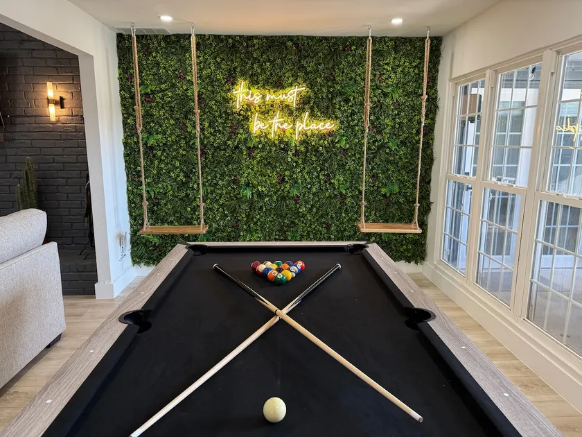 Platinum Escape with Pool, Spa, Sauna & Arcade - Image 1
