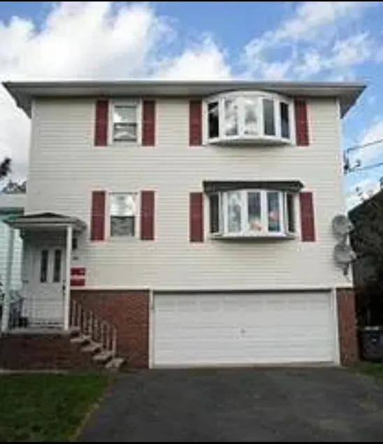 Your home away from home. - Image 1