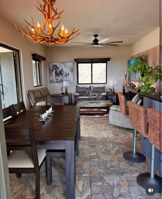 Villa María Luisa - Image 1
