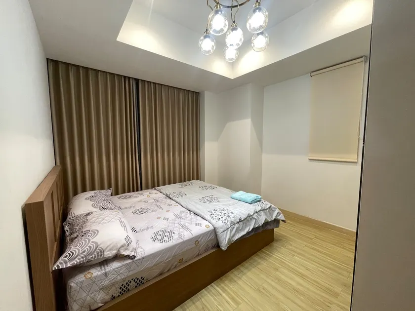 Luxury 1 BR CBD Branz Aeon and ICE with netflix - Image 1