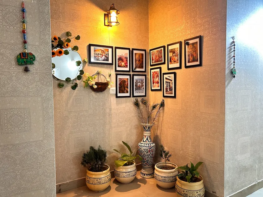 Nitya Nikunj | 2BHK Near Prem Mandir | Fast Wifi - Image 1