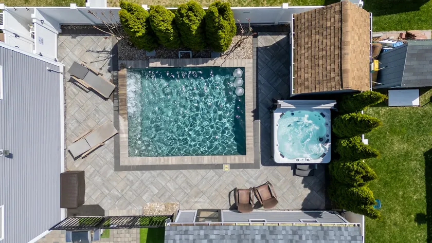 Bayside Salt Water Pool Oasis - Image 1
