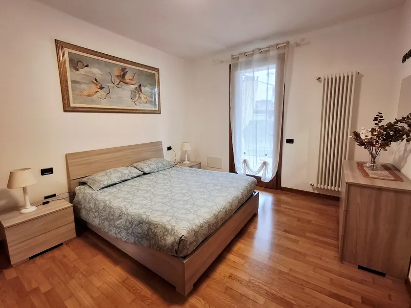 Cozy accommodation with parking near Treviso - Image 1