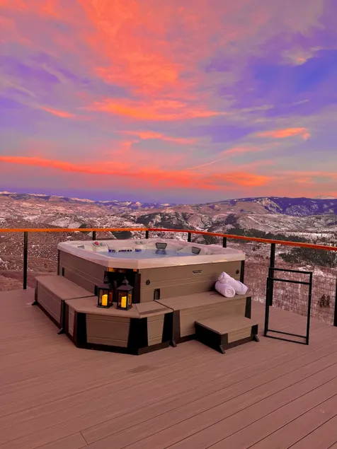 Beautiful Alpine Retreat|Hot Tub & Sauna|360 Views - Image 1