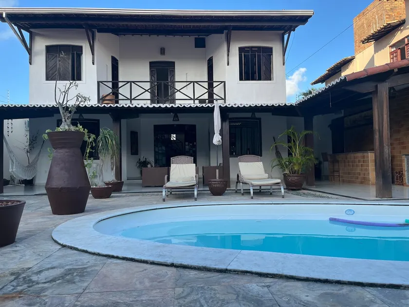 Seasonal House in Ponta Negra, 18 people - Image 1