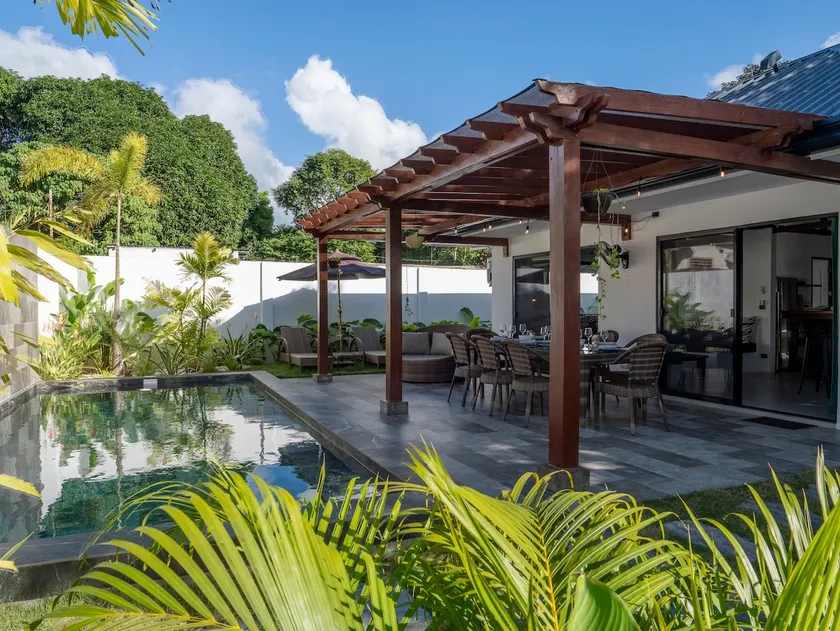 Paraluman, large Villa with pool - Image 1