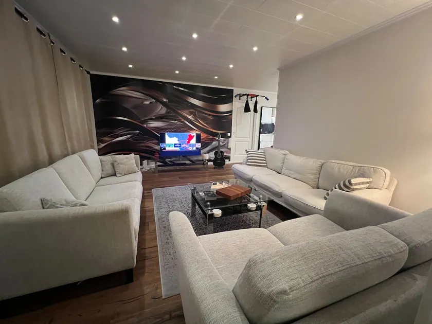 Apartment in Akalla - Image 1
