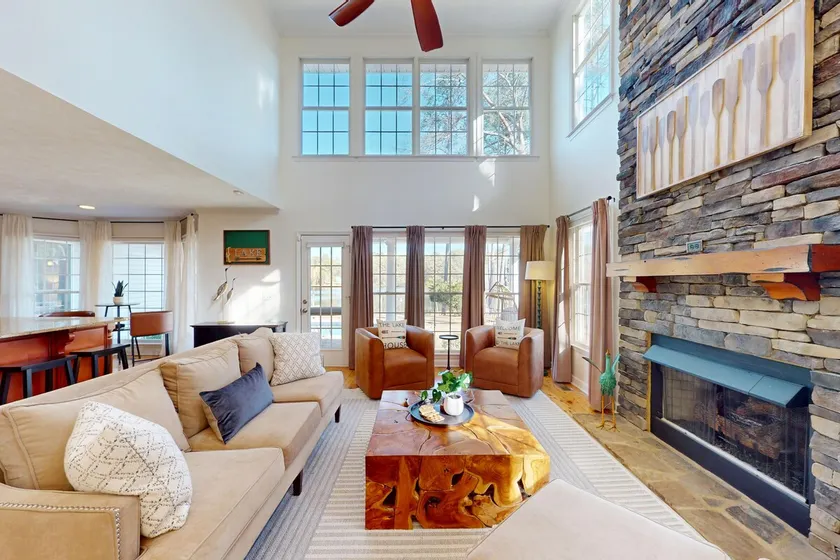 Lakeside Escape - 5 Miles from Pinehurst Resort - Image 1