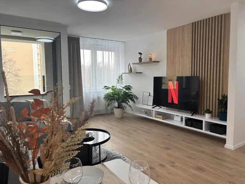 Two-room apartment in the center - Image 1