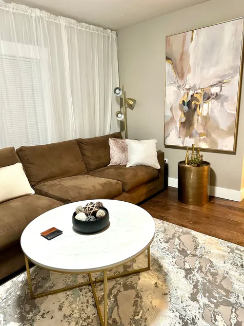 Cozy 1bd/1bath Apartment Unit in Downtown Vancouver - Image 1