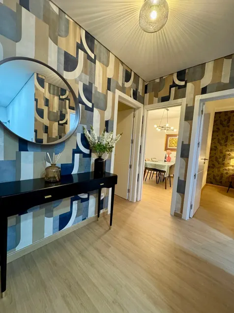 Almada Apartment - Image 1