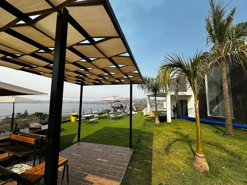 Loft # 3 G & G Residential/ Heated Pool - Image 1