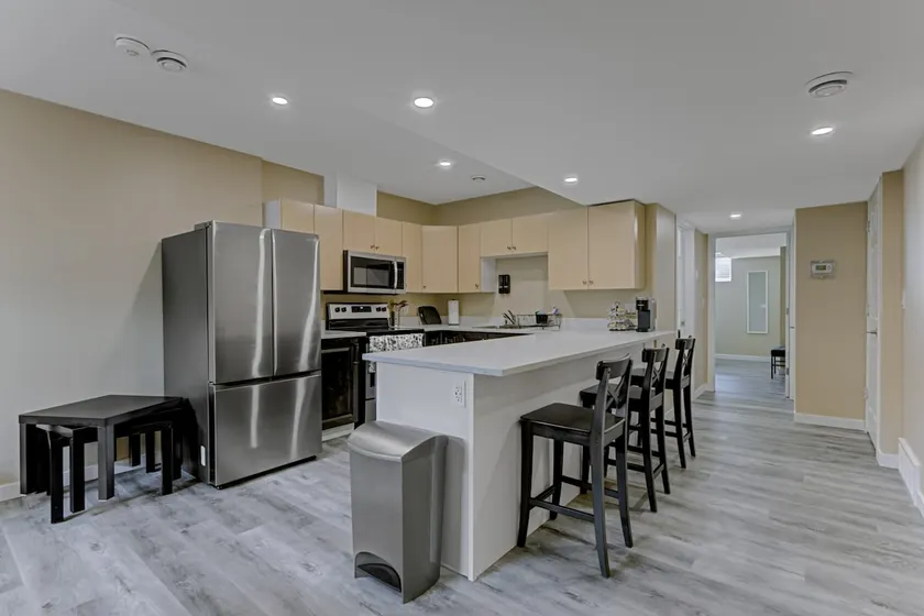 Spacious Suite! - Image 1