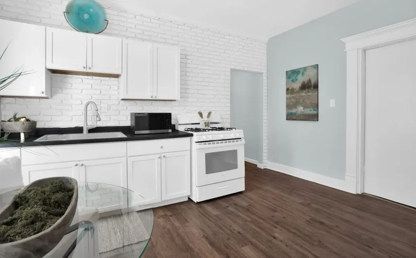 Best in the West 1 BR Unit 5 min from downtown - Image 1