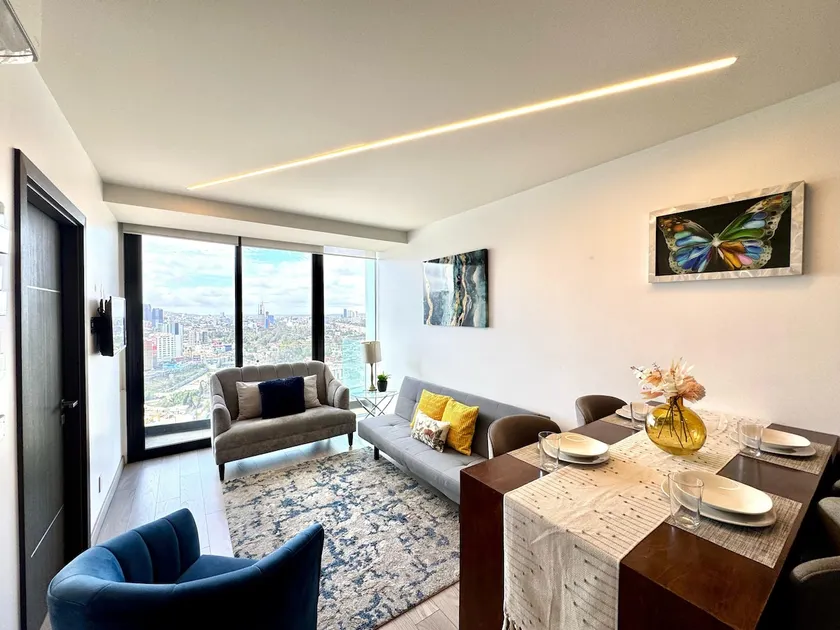Luxury Boutique Suite Pool & Plaza - Image 1