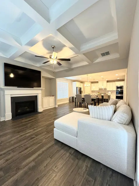 Modern & Spacious Home in Duluth - Image 1