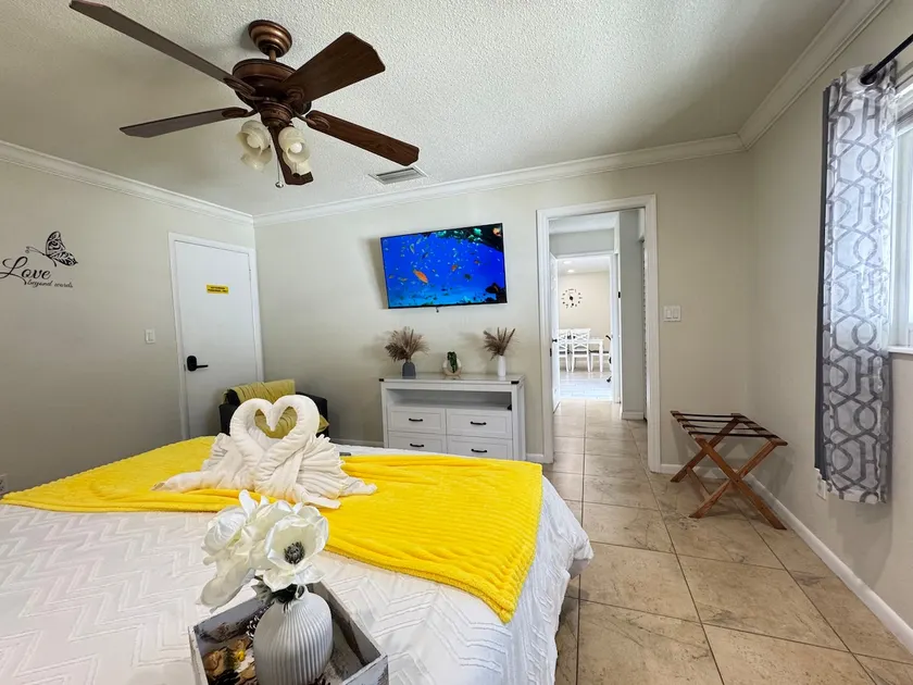Thoughtful King Suite • W/D • Near Ft Myers & RSW - Image 1