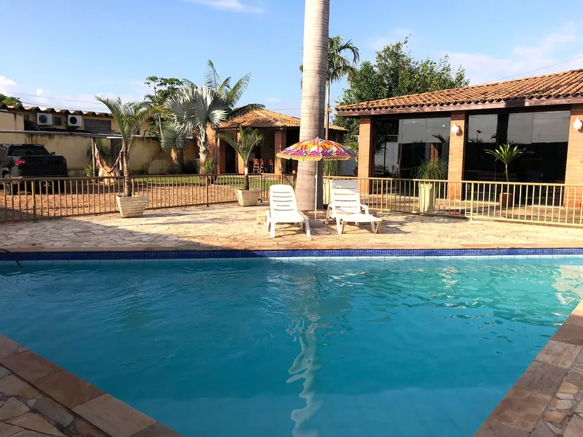 Farm in Tupi Piracicaba Swimming pool on the asphalt - Image 1