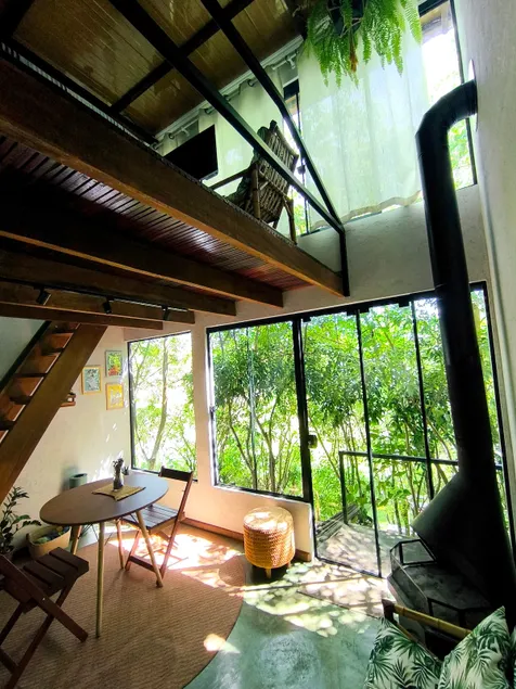 Vibe cabin with hydro, fireplace and private woods - Image 1