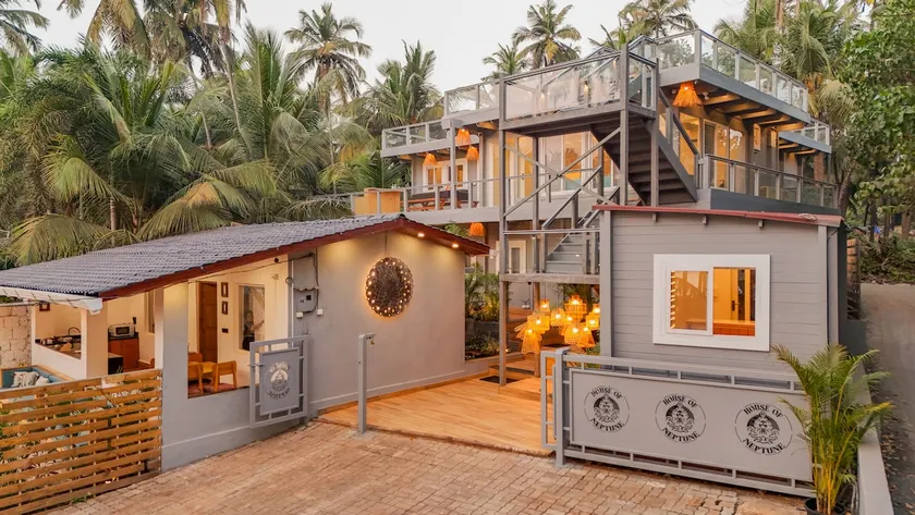 Boho-style cottage, Walk to Beaches & Cafes - Image 1