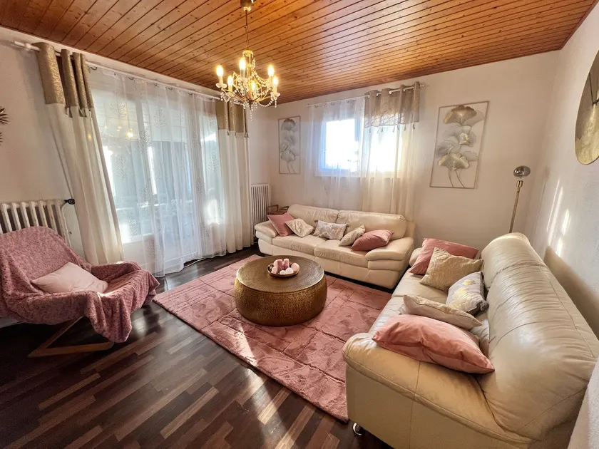 Cozy villa, veranda, garden, parking - Image 1