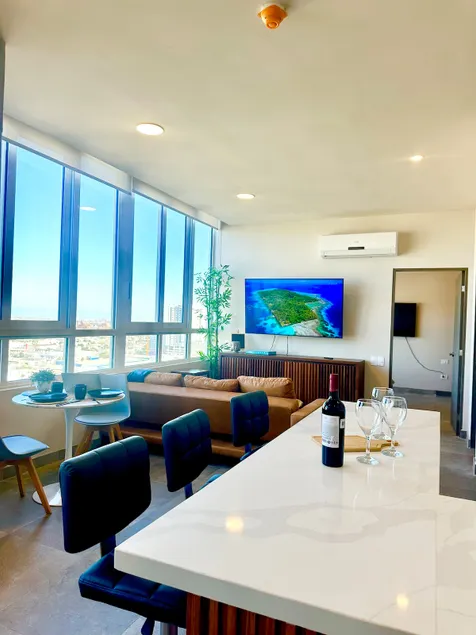 Downtown Monterrey Apartment: amazing views, wifi and coffee - Image 1