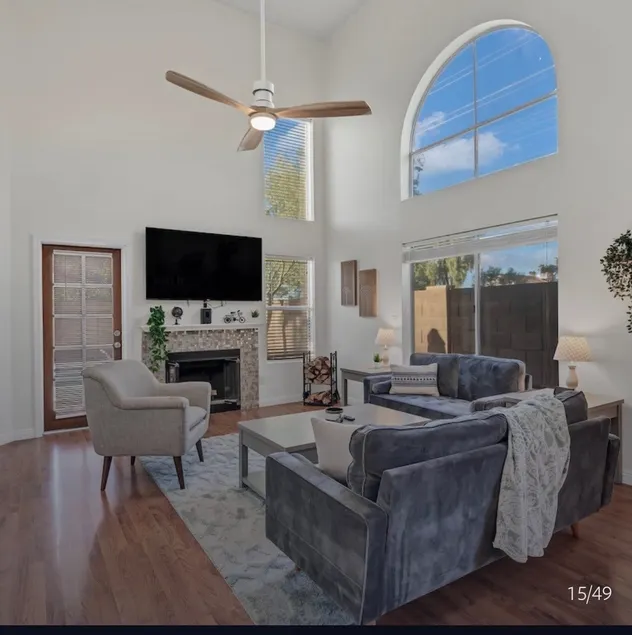 Ahwatukee location walk to all ! - Image 1