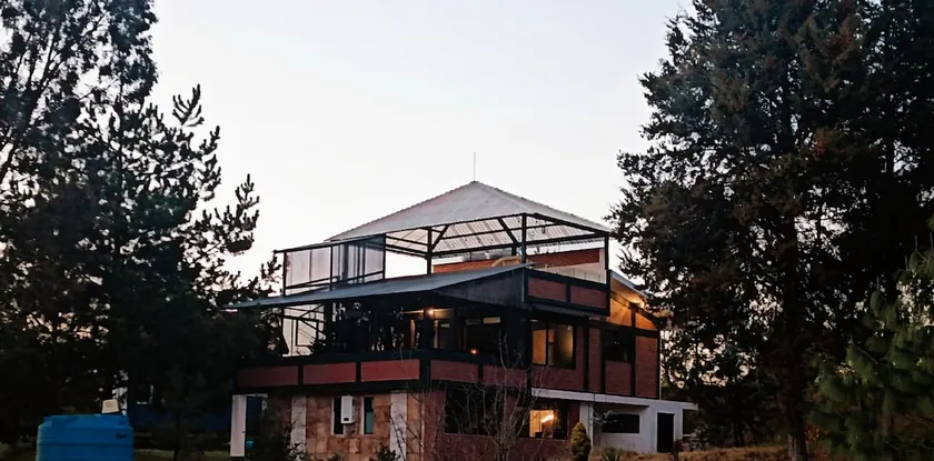 Country House (modern style) - Image 1