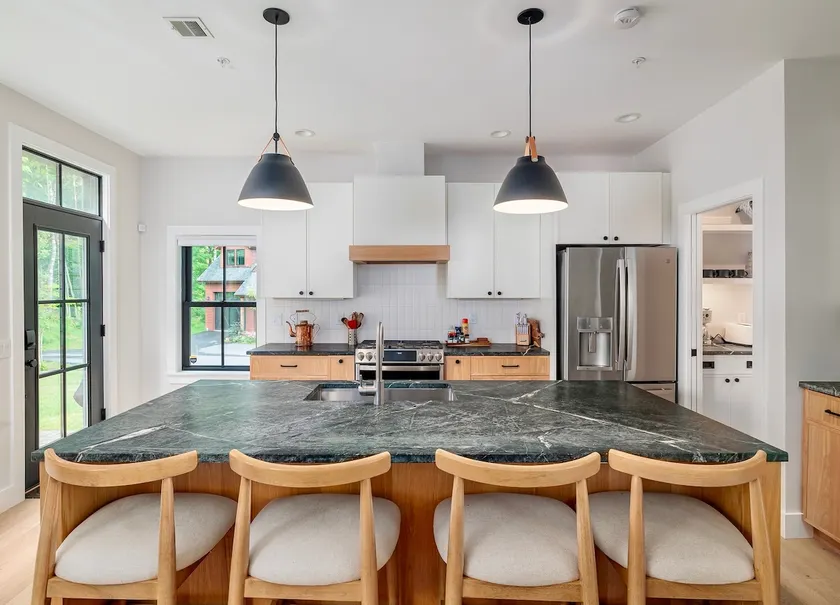 Luxury 5BR + Game Room + Ski & Biking Base Camp - Image 1