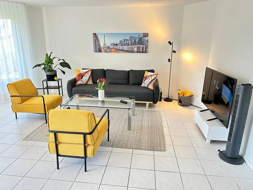 DreamStay | Central | Self Check-in | Near Basel - Image 1