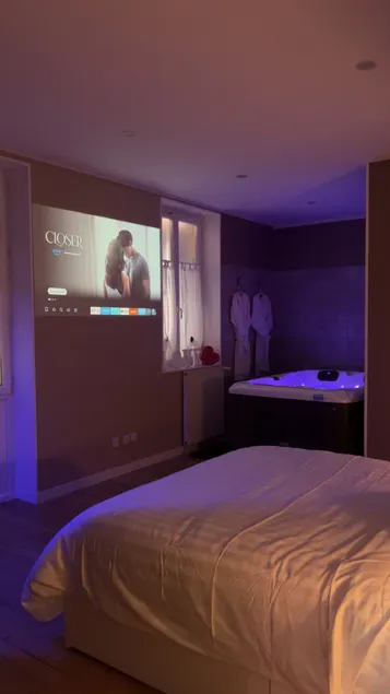 Peaceful haven in Normandy: T2 60 m² with Spa&Sauna - Image 1