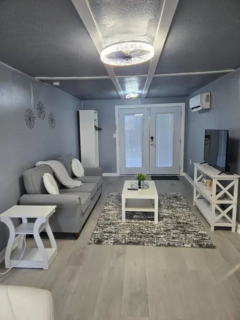Charming and Cozy 1bd near BWI! - Image 1
