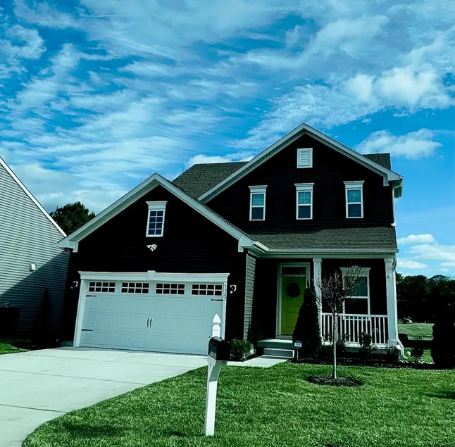 New Coastal Style Vacation Home - Image 1