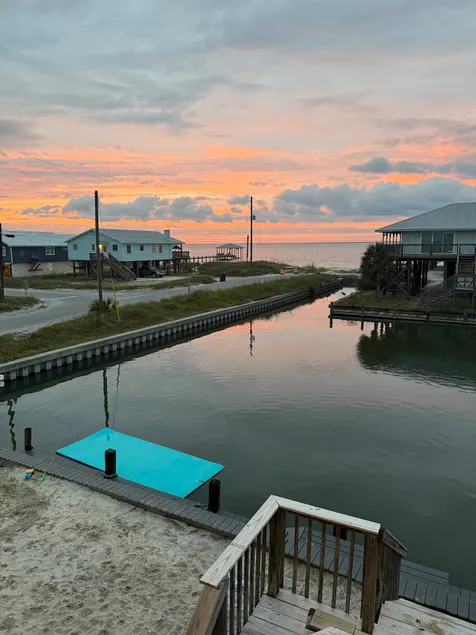 Waterfront Dauphin Island Home w/ Deck & Boat Dock - Image 1