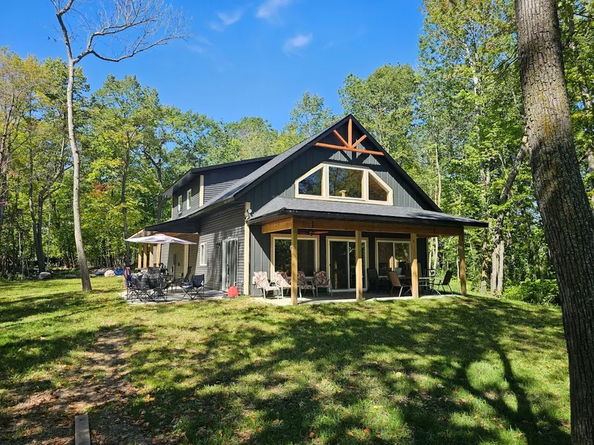 New Cabin on Sullivan Lake! - Image 1