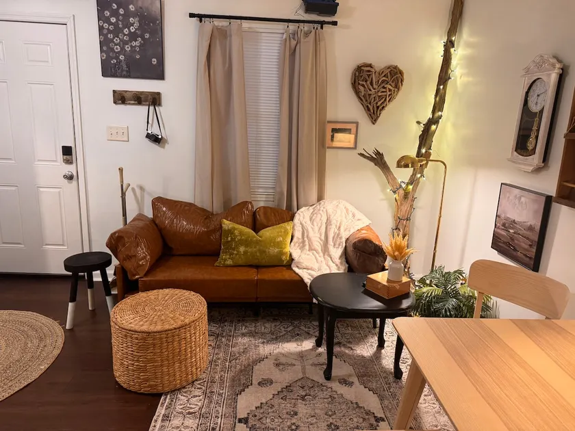 1bd Apt w/a King Bed& Soft Bedding! Near Ocoee - Image 1