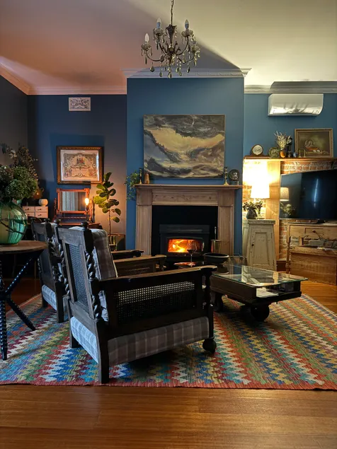 Stay at Robur House, Tasmania - Image 1