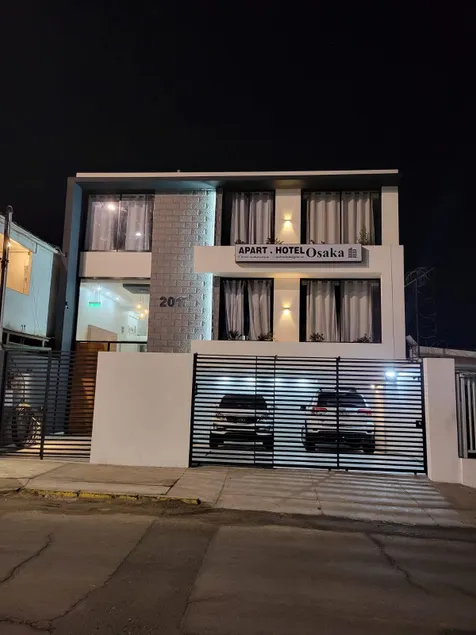 4 people, apartment 201 - Image 1