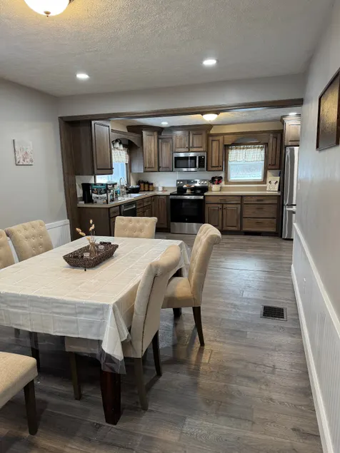 Paul’s Place - Image 1