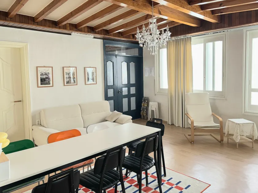 3 rooms in Bokdae-dong, Cheongju | 4 beds | Near the terminal and SK Hynix - Image 1