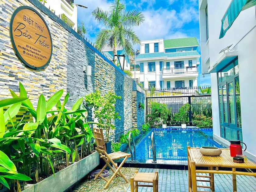 Beautiful beach villa •200m to the sea•Karaoke•BBQ•Billiards - Image 1