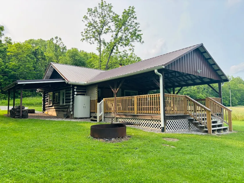 Malloons Run Cabin - Image 1