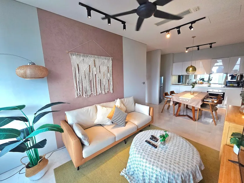 Premium 2BR 1 min to KLCC High Floor - Image 1